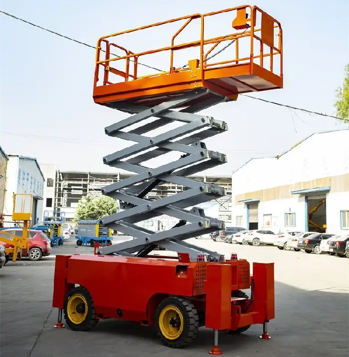 自(zì)行走越(yuè)野式升(sheng)降機