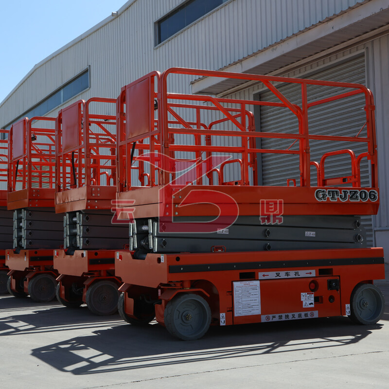 自行(hang)走升降機32